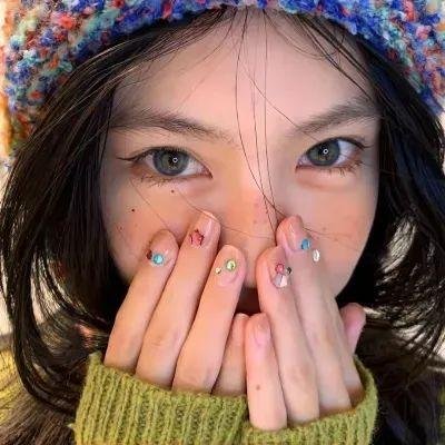 魔力充电娘 海报